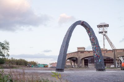 171020_BertDeBacker the final monumental plastic arch
